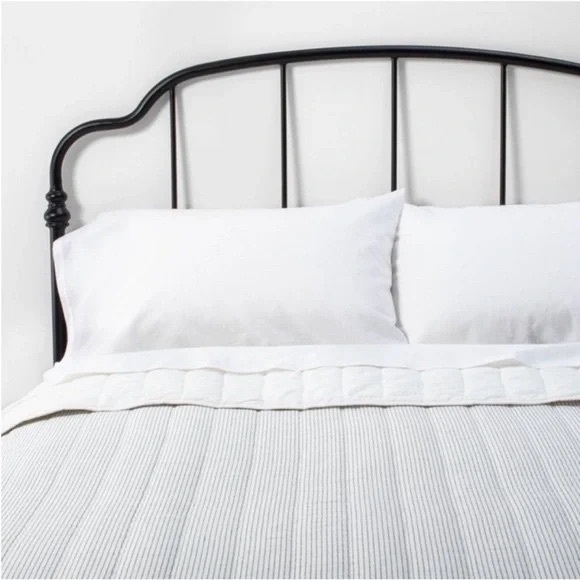 Hearth & Hand Full/Queen Microstripe Quilt Sour Cream/ Railroad Gray - Picture 2 of 9